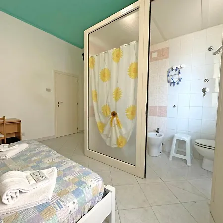 Affittacamere I Gigli Di Mare Marina Di Bibbona Exterior foto