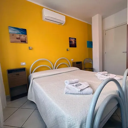 Affittacamere I Gigli Di Mare Marina Di Bibbona Exterior foto