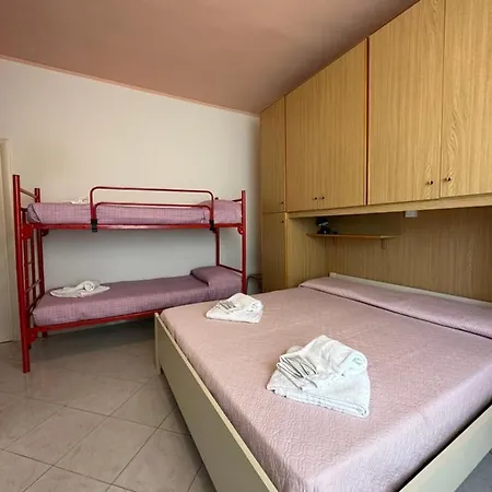 Affittacamere I Gigli Di Mare Marina Di Bibbona Exterior foto